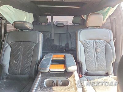 Zdjęcie 10 z 14 samochodu: 2023 JEEP GRAND WAGONEER SERIES III VIN:1C4SJVGP3PS504210 - miniatura