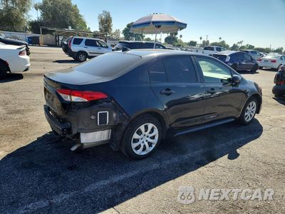 Trzecie zdjęcie samochodu z tyłu: 2021 TOYOTA COROLLA LE VIN:JTDEPMAE7MJ155034 - miniatura