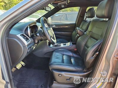 Zdjęcie 7 z 13 samochodu: 2018 JEEP GRAND CHEROKEE TRACKHAWK VIN:1C4RJFN9XJC266611 - miniatura