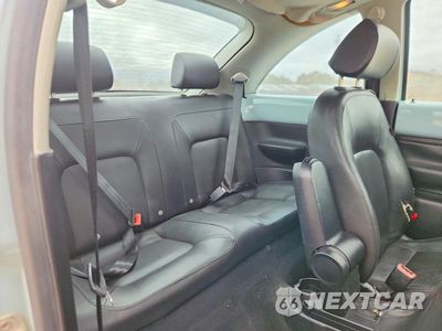 Zdjęcie 10 z 12 samochodu: 2010 VOLKSWAGEN NEW BEETLE VIN:3VWRG3AG2AM036784 - miniatura