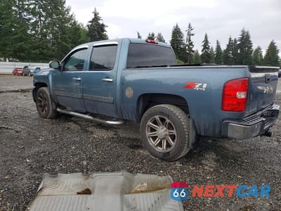 Drugie zdjęcie samochodu z przodu: 2008 CHEVROLET SILVERADO K1500 VIN:3GCEK13J28G295040 - miniatura