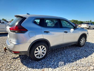 Trzecie zdjęcie samochodu z tyłu: 2018 NISSAN ROGUE S VIN:KNMAT2MV0JP505686 - miniatura