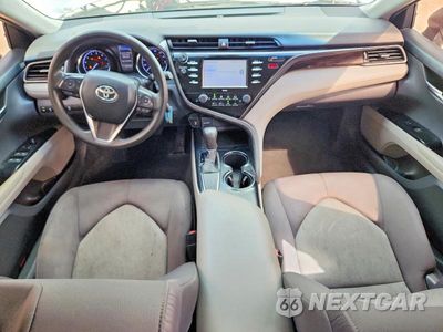 Zdjęcie 8 z 12 samochodu: 2020 TOYOTA CAMRY LE VIN:4T1C11AK5LU992547 - miniatura