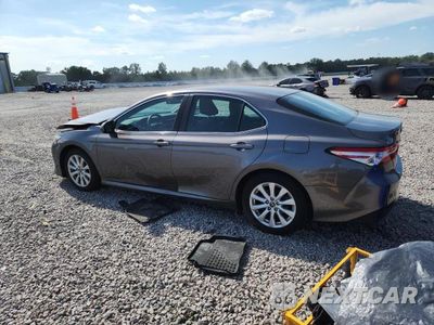 Drugie zdjęcie samochodu z przodu: 2018 TOYOTA CAMRY LE VIN:4T1B11HK1JU016201 - miniatura