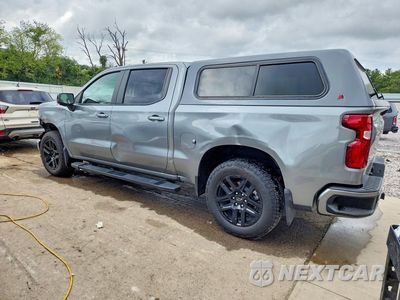 Drugie zdjęcie samochodu z przodu: 2026 CHEVROLET SILVERADO K1500 RST VIN:1GCUKEE83TZ261176 - miniatura