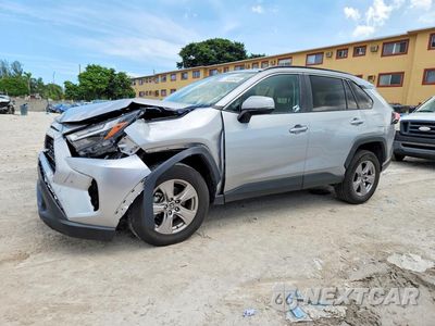 2024 TOYOTA RAV4 XLE 2T3P1RFVXRW440853 - główne zdjęcie licytacji z USA - miniatura