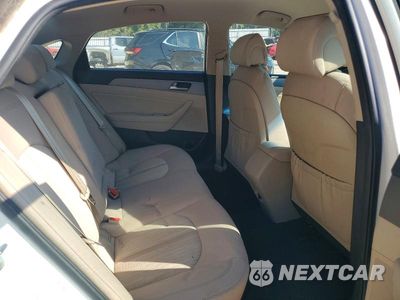 Zdjęcie 10 z 13 samochodu: 2017 HYUNDAI SONATA HYBRID SE VIN:KMHE24L32HA068685 - miniatura