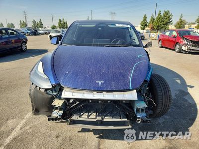 Piąte zdjęcie samochodu w środku: 2022 TESLA MODEL Y VIN:7SAYGDEF9NF501547 - miniatura
