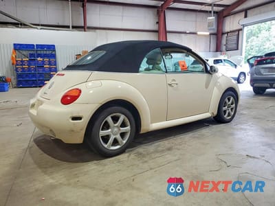Trzecie zdjęcie samochodu z tyłu: 2004 VOLKSWAGEN NEW BEETLE GLS VIN:3VWCD31Y94M336608 - miniatura