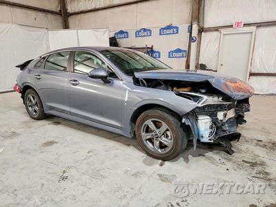 Czwarte zdjęcie samochodu z boku: 2023 KIA K5 LXS VIN:5XXG14J25PG211528 - miniatura