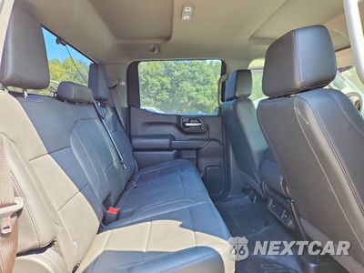 Zdjęcie 10 z 12 samochodu: 2024 GMC SIERRA K1500 VIN:1GTUUAED9RZ197900 - miniatura