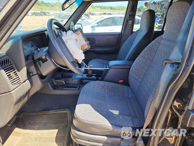 Zdjęcie 7 z 12 samochodu: 1999 JEEP CHEROKEE SPORT VIN:1J4FF68S5XL617009 - miniatura