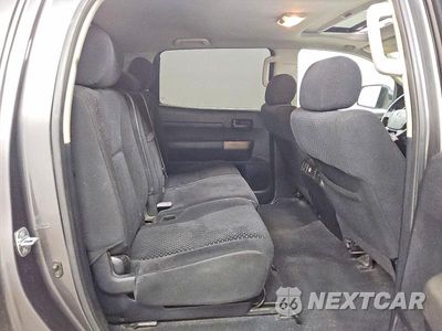 Zdjęcie 10 z 12 samochodu: 2011 TOYOTA TUNDRA CREWMAX SR5 VIN:5TFEY5F19BX100345 - miniatura