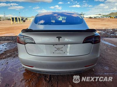 Zdjęcie 6 z 12 samochodu: 2018 TESLA MODEL 3 VIN:5YJ3E1EA2JF007881 - miniatura