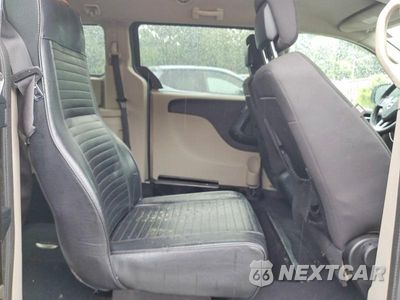 Zdjęcie 11 z 13 samochodu: 2019 DODGE GRAND CARAVAN SE VIN:2C4RDGBG3KR623216 - miniatura