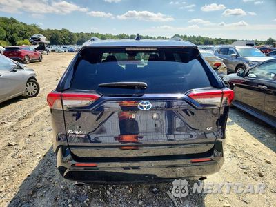 Zdjęcie 6 z 13 samochodu: 2024 TOYOTA RAV4 PRIME SE VIN:JTMAB3FV9RD191359 - miniatura