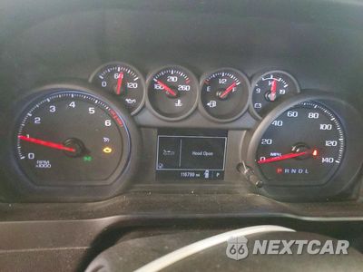 Zdjęcie 9 z 12 samochodu: 2021 CHEVROLET SILVERADO C1500 VIN:3GCNWAEH6MG205946 - miniatura