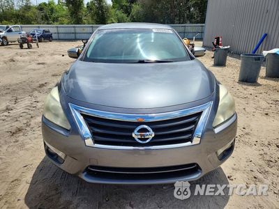 Piąte zdjęcie samochodu w środku: 2015 NISSAN ALTIMA 2.5 SV VIN:1N4AL3AP7FC409473 - miniatura