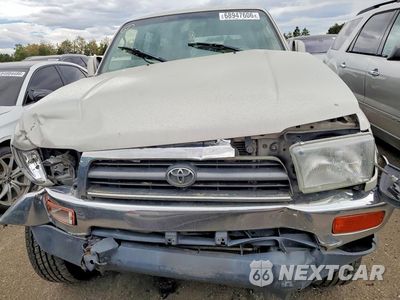 Piąte zdjęcie samochodu w środku: 1998 TOYOTA 4RUNNER SR5 VIN:JT3HN86R6W0191039 - miniatura