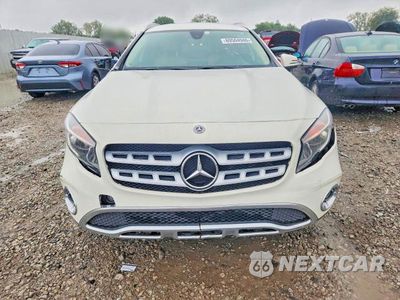Piąte zdjęcie samochodu w środku: 2018 MERCEDES-BENZ GLA 250 VIN:WDCTG4EB2JJ398229 - miniatura