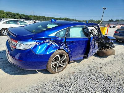 Trzecie zdjęcie samochodu z tyłu: 2018 HONDA ACCORD SPORT VIN:1HGCV2F3XJA048243 - miniatura