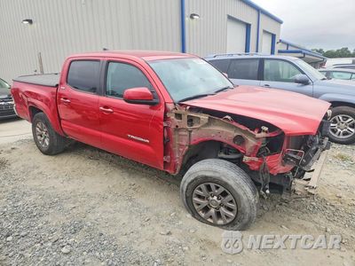 Czwarte zdjęcie samochodu z boku: 2019 TOYOTA TACOMA SR5 V6 VIN:3TMAZ5CNXKM101061 - miniatura
