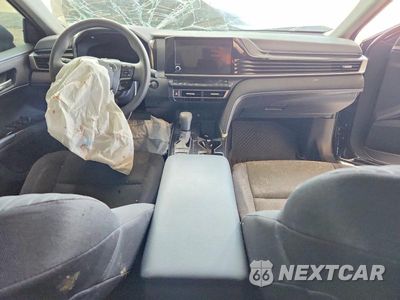 Zdjęcie 8 z 12 samochodu: 2025 TOYOTA CAMRY LE VIN:4T1DAACK8SU627053 - miniatura