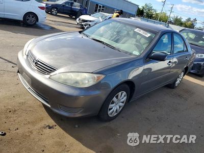 2005 TOYOTA CAMRY STANDARD 4T1BE32K35U958393 - główne zdjęcie licytacji z USA - miniatura