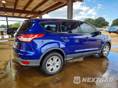Trzecie zdjęcie samochodu z tyłu: 2015 FORD ESCAPE S VIN:1FMCU0F73FUA59384 - miniatura