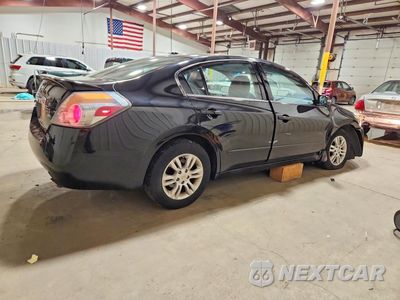 Trzecie zdjęcie samochodu z tyłu: 2011 NISSAN ALTIMA 2.5 VIN:1N4AL2AP1BC165839 - miniatura