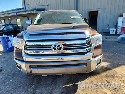 Piąte zdjęcie samochodu w środku: 2017 TOYOTA TUNDRA 1794 EDITION VIN:5TFAY5F10HX635538 - miniatura