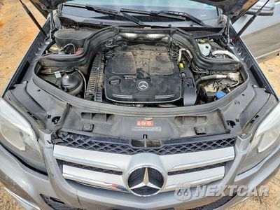 Zdjęcie 12 z 13 samochodu: 2015 MERCEDES-BENZ GLK 350 4MATIC VIN:WDCGG8JB7FG370106 - miniatura