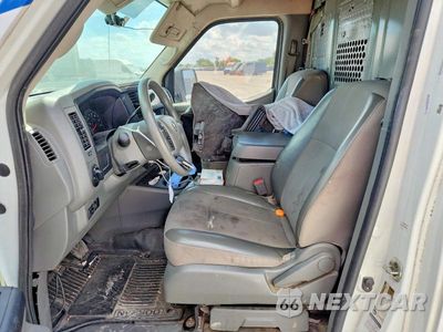 Zdjęcie 7 z 12 samochodu: 2021 NISSAN NV 2500 HD SV VIN:1N6BF0LY7MN804617 - miniatura