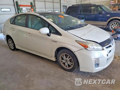 Czwarte zdjęcie samochodu z boku: 2010 TOYOTA PRIUS III VIN:JTDKN3DU3A0072952 - miniatura