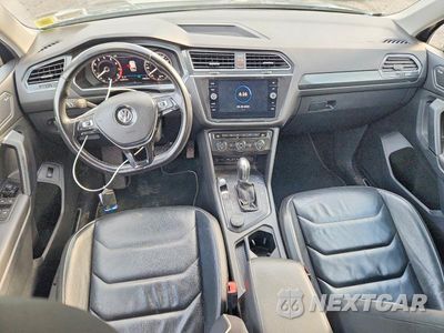 Zdjęcie 8 z 14 samochodu: 2019 VOLKSWAGEN TIGUAN SEL PREMIUM VIN:3VV4B7AX9KM008874 - miniatura
