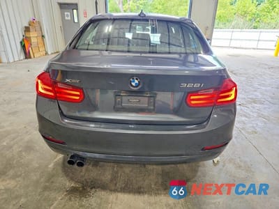 Zdjęcie 6 z 12 samochodu: 2013 BMW 3ER XI SULEV VIN:WBA3B5C54DF596810 - miniatura