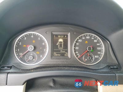 Zdjęcie 9 z 12 samochodu: 2011 VOLKSWAGEN TIGUAN S VIN:WVGBV7AX9BW538531 - miniatura