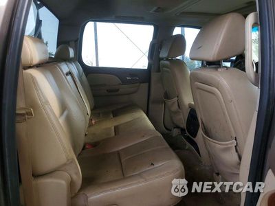 Zdjęcie 10 z 12 samochodu: 2008 GMC SIERRA K3500 VIN:1GTHK33638F129129 - miniatura