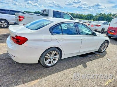 Trzecie zdjęcie samochodu z tyłu: 2016 BMW 328 I SULEV VIN:WBA8E9C51GK646918 - miniatura