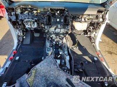 Zdjęcie 8 z 13 samochodu: 2026 LEXUS LX 700H LUXURY VIN:JTJGD7CX6T4015665 - miniatura
