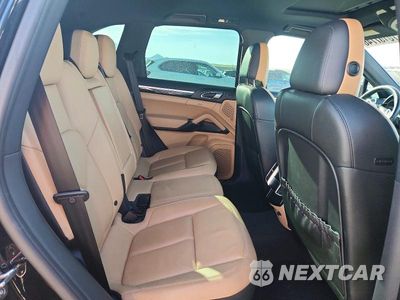 Zdjęcie 10 z 13 samochodu: 2014 PORSCHE CAYENNE VIN:WP1AA2A25ELA09567 - miniatura