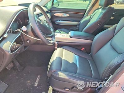 Zdjęcie 7 z 13 samochodu: 2023 GENESIS GV70 2.5T STANDARD VIN:KMUMADTB6PU138404 - miniatura