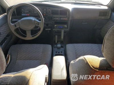 Zdjęcie 8 z 12 samochodu: 1994 TOYOTA 4RUNNER SR5 V6 VIN:JT3VN39W2R8070330 - miniatura