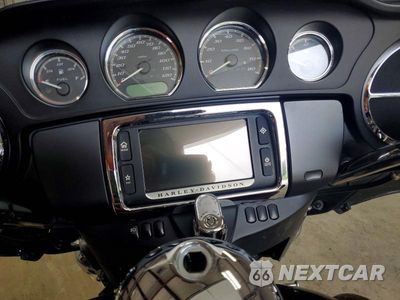 Zdjęcie 7 z 9 samochodu: 2015 HARLEY-DAVIDSON FLHTCUTG TRI GLIDE ULTRA VIN:1HD1MAL13FB859646 - miniatura