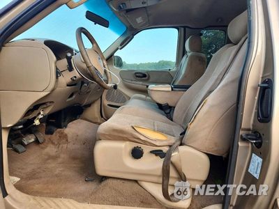 Zdjęcie 7 z 12 samochodu: 2003 FORD F-150 VIN:1FTRX17W33NB42823 - miniatura