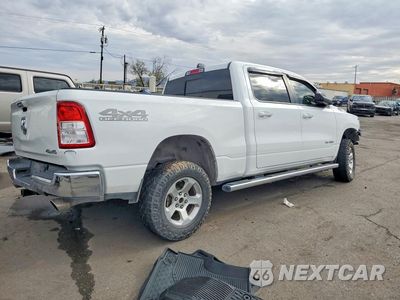 Trzecie zdjęcie samochodu z tyłu: 2019 RAM 1500 BIG HORN/LONE STAR VIN:1C6SRFMT0KN602111 - miniatura