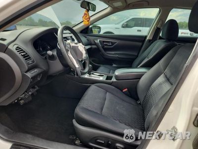 Zdjęcie 7 z 12 samochodu: 2017 NISSAN ALTIMA 2.5 SV VIN:1N4AL3AP8HC126907 - miniatura