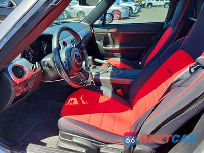 Zdjęcie 7 z 12 samochodu: 2013 MAZDA MX-5 MIATA CLUB VIN:JM1NC2LF2D0227009 - miniatura