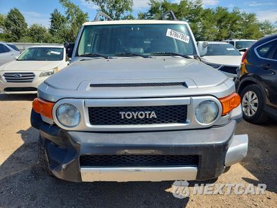Piąte zdjęcie samochodu w środku: 2008 TOYOTA FJ CRUISER BASE VIN:JTEBU11F38K022236 - miniatura