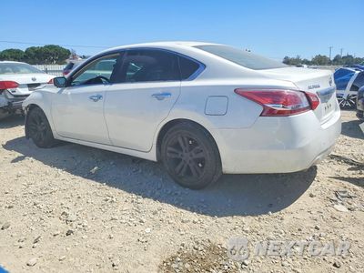 Drugie zdjęcie samochodu z przodu: 2013 NISSAN ALTIMA 2.5 VIN:1N4AL3AP2DC194761 - miniatura
